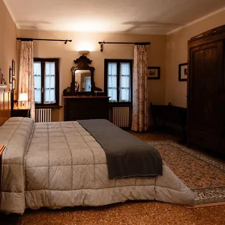 Couette-café Il Gioco Dell'oca 3*