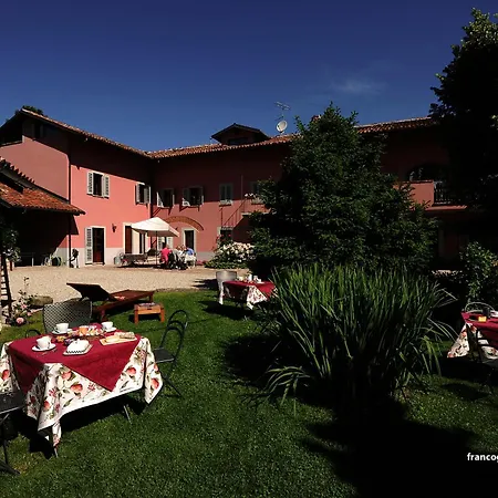 Agriturismo Il Gioco Dell'oca 3* Бароло